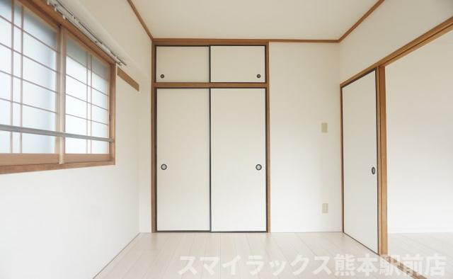 熊本市中央区菅原町の賃貸マンションの洋室