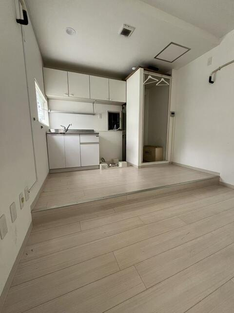 野毛マリアビルのロビー| 