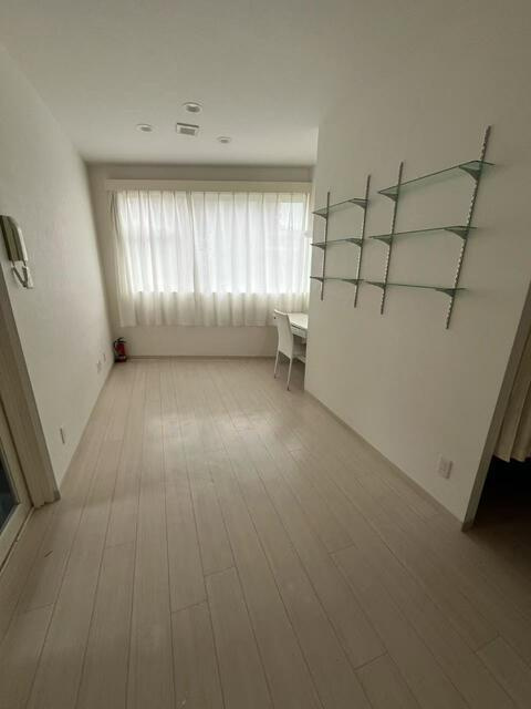 野毛マリアビルのロビー| 