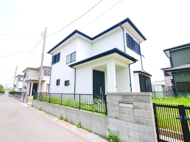 山武郡九十九里町片貝　中古住宅の外観|内外装リフォーム済み令和7年7月４LDK 全室新規エアコン完備 給湯器エコジョーズ 海岸まで車約5分