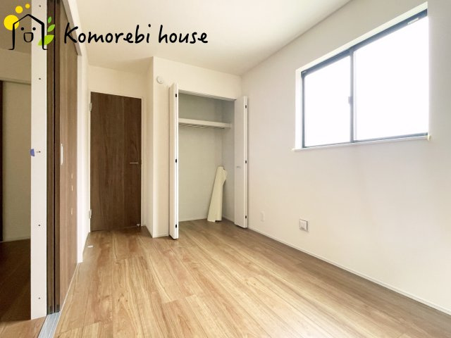 北足立郡伊奈町西小針1丁目131番　新築一戸建て　ハートフルタウン　Bの洋室|使い勝手のいい洋室です