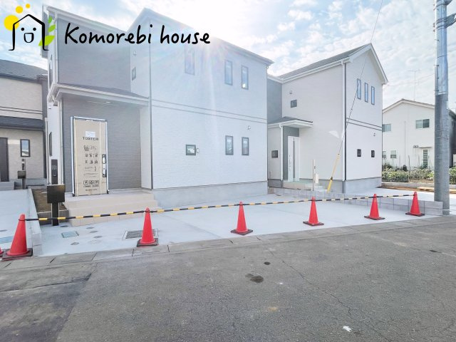 北足立郡伊奈町西小針1丁目131番　新築一戸建て　ハートフルタウン　Bの駐車場|カースペースがあります