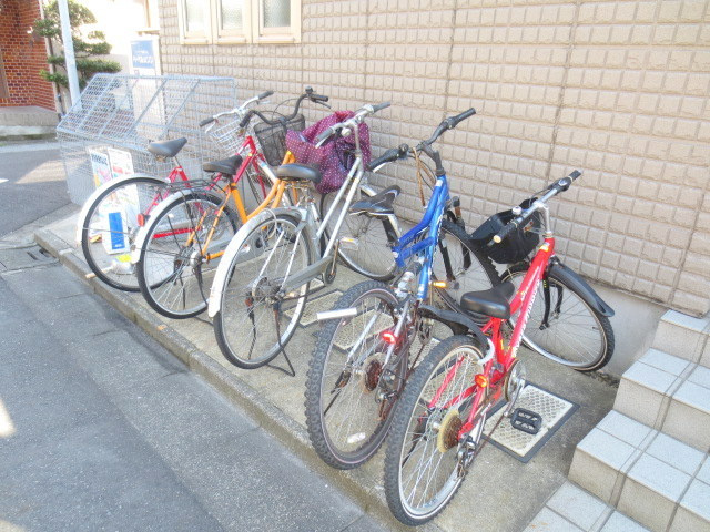 エスポワール綾瀬のその他共用部分|★駐輪場★