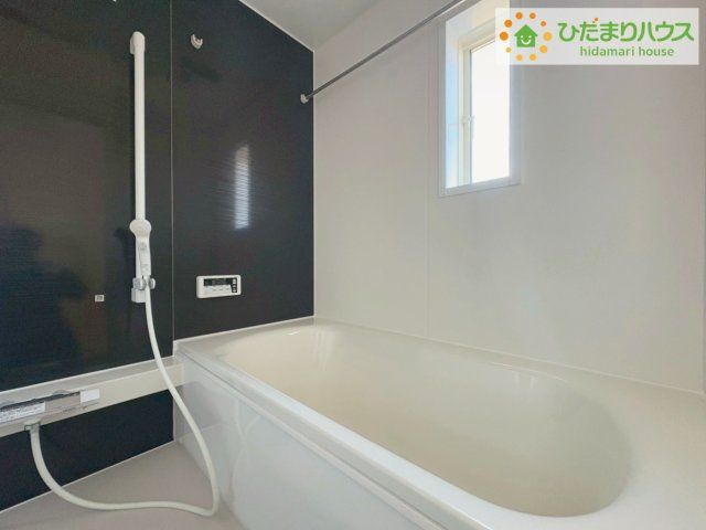 北茨城市大津町北町第12　新築戸建　1号棟の浴室|ゆったり浸かれる広々バスルーム♪お子様とも一緒に入れます(^^)/