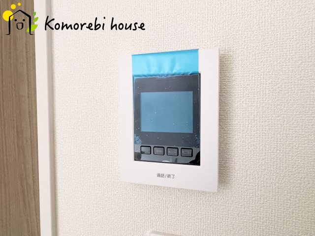 北足立郡伊奈町西小針1丁目131番　新築一戸建て　ハートフルタウン　Fの防犯設備|カメラで相手が見えて安心なインターフォンです。録画機能もあり不在時の来客を見返せます♪