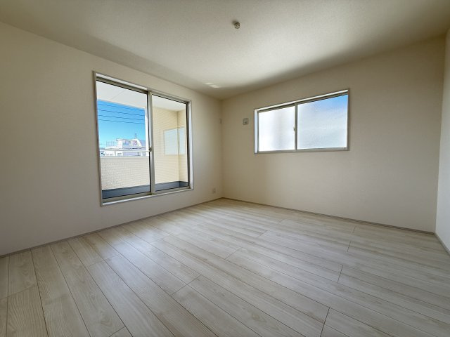 神戸市垂水区福田5丁目新築戸建の洋室