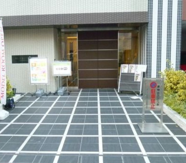 ガーラ・レジデンス池袋のエントランス