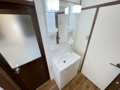 【洗面所】 | 豊中市柴原町5丁目貸家B