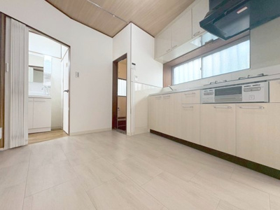 【居間・リビング】 | 豊中市柴原町5丁目貸家B