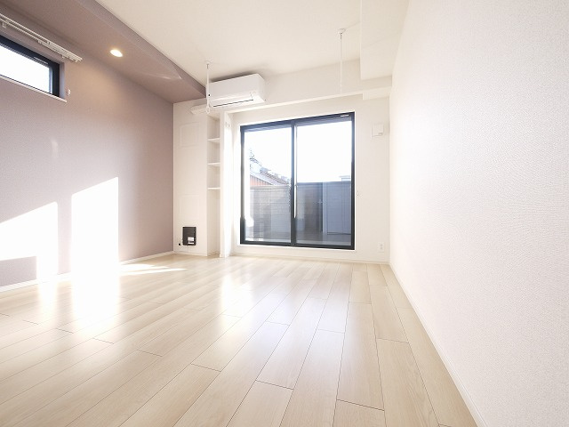アルバーダの寝室|使い勝手のいい寝室です