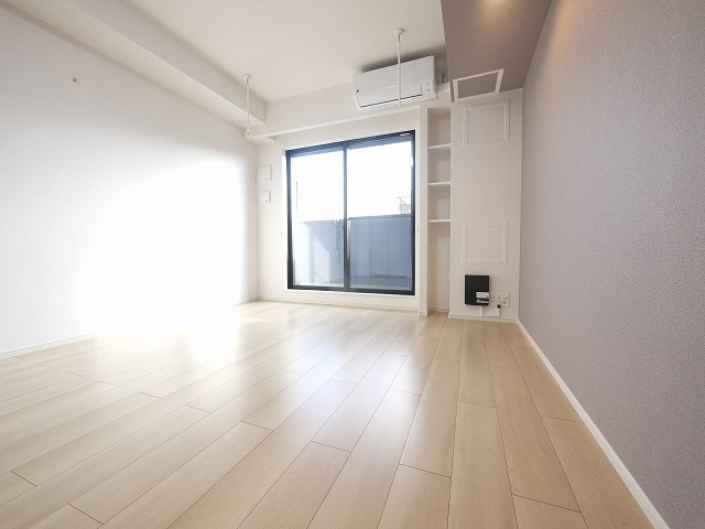 アルバーダの居間・リビング