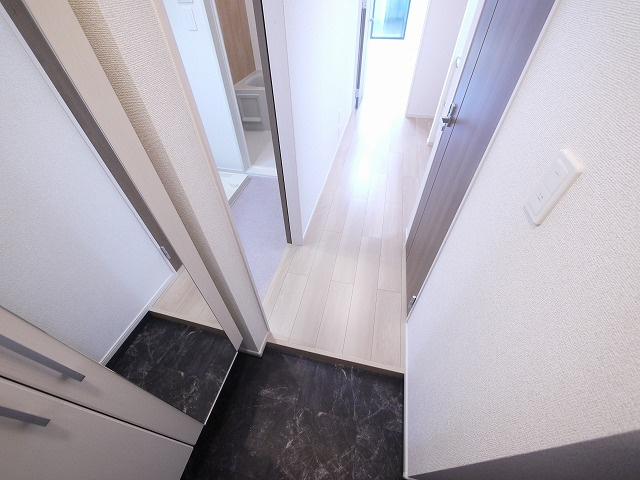 アルバーダの玄関|きれいな玄関です