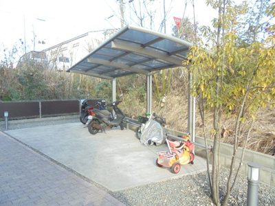 【その他】 | タムタムグラン | 屋根付き駐輪場