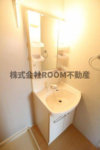 マルクイーンの独立洗面台|独立洗面化粧台が付いています