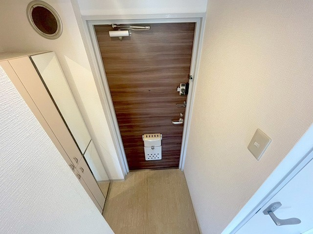 ハイム・クリエイティブの玄関