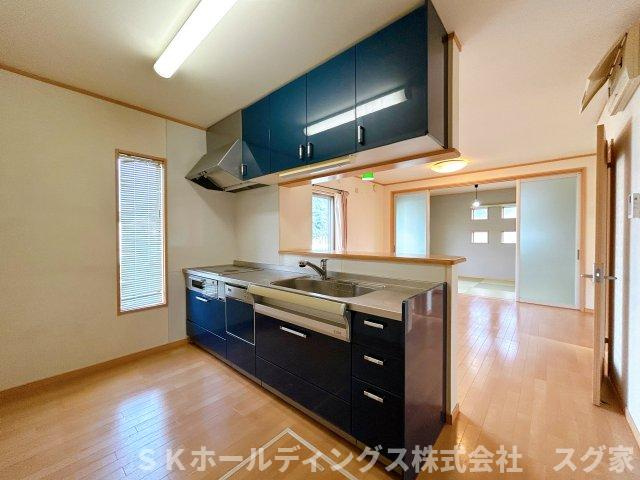 福知山市野花戸建てのキッチン