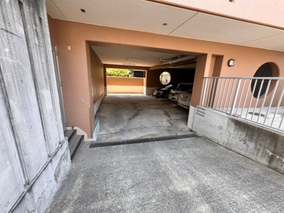 【その他共用部分】 | ベル・アーバニティ住吉 | 【洗面台新調】身だしなみを整えるのに重宝するシャワー付きの洗面台です♪