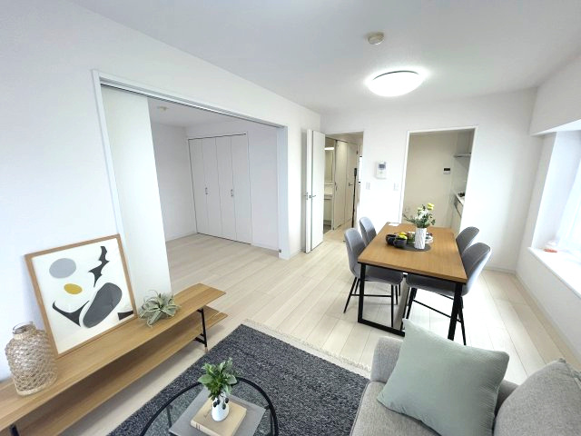 ユアコート武蔵藤沢の居間・リビング|ゆったり過ごせる居間です