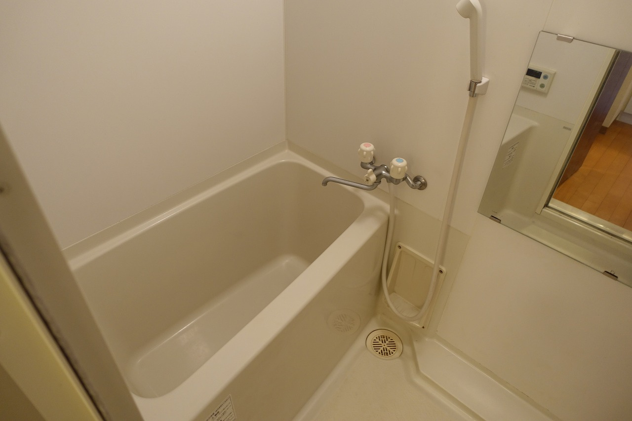 キャッスルプラザ甲子園アネックスの浴室