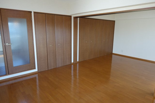 キャッスルプラザ甲子園アネックスの居間・リビング