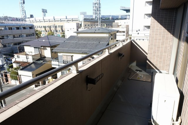 キャッスルプラザ甲子園アネックスのバルコニー