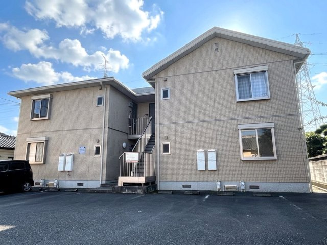 ハイエストメゾン山崎の外観