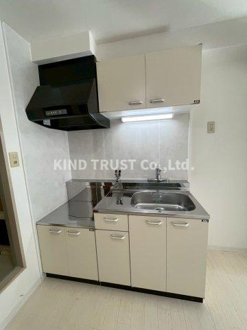 ロイヤルハイツ別所のキッチン|お料理しやすいキッチンです