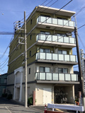 PLACE.DE.La.pierreの画像