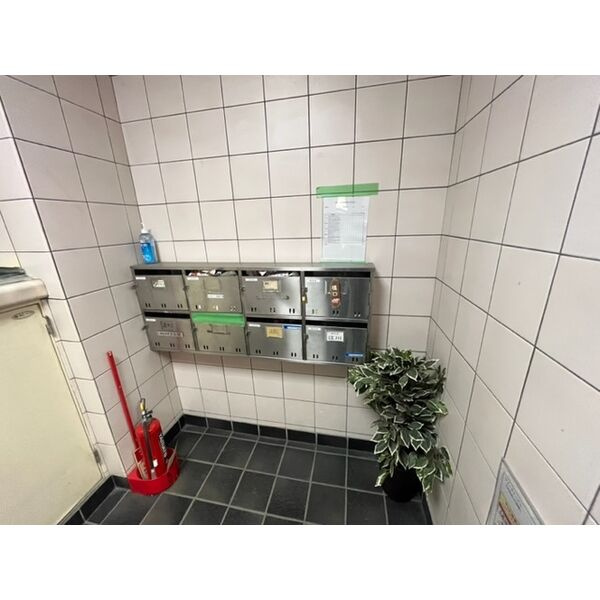 大阪市西成区天下茶屋２丁目の店舗事務所のその他共用部分