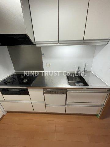 ローレルタワー梅田のキッチン|キッチンです