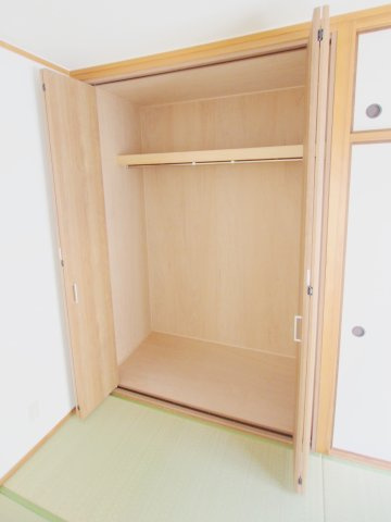 安芸郡海田町南幸町の賃貸マンションの収納