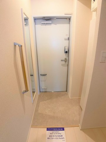 クレイノ拾五の玄関|設備・仕様は号室により異なる為、現況を優先致します。