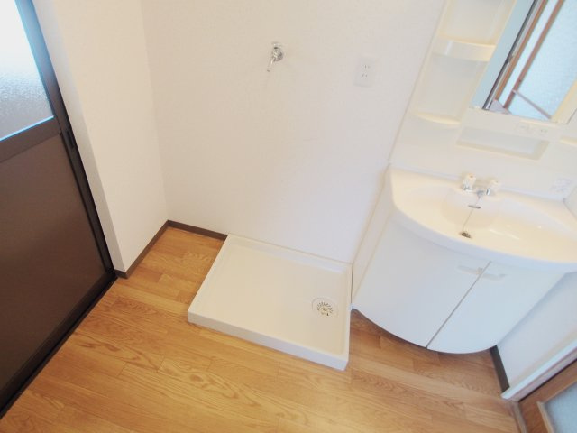 矢野東5丁目戸建の洗面所