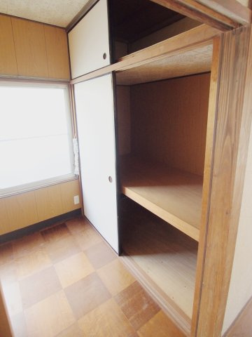 矢野東5丁目戸建の収納