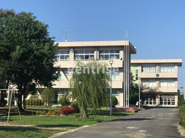 シャトーサンタ|坂田小学校 0.8km