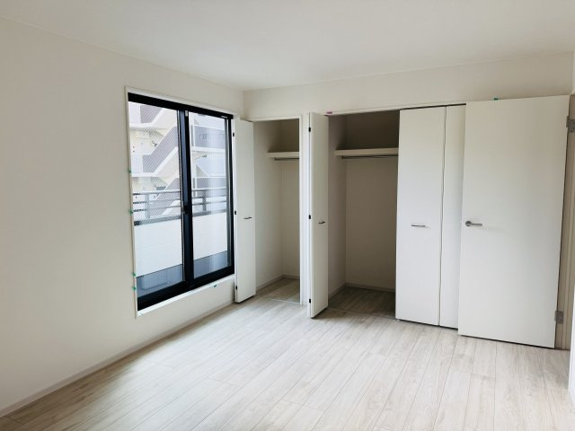 八王子市　椚田町　新築一戸建て　４期の収納|～収納力の高いクローゼット完備～