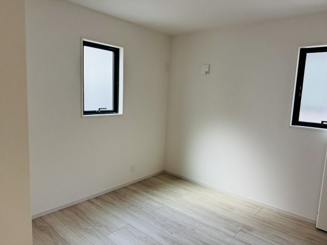 八王子市　椚田町　新築一戸建て　４期の子供部屋|～2階5.2帖の洋室　2面採光で明るく風通しの良いお部屋です～