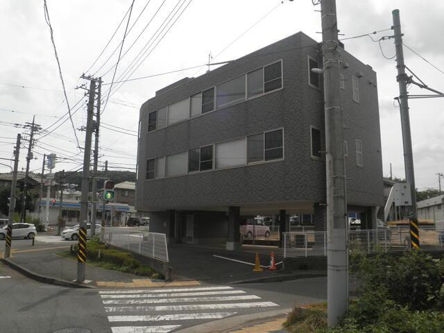 カーナ西大竹ビル