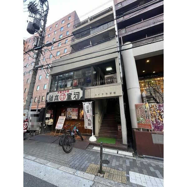 ハイツ心斎橋の外観