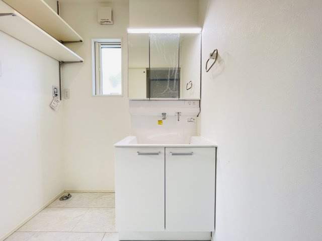 【独立洗面台】 | 深谷市上野台259　フルクラシル　新築戸建　全2棟　B号棟