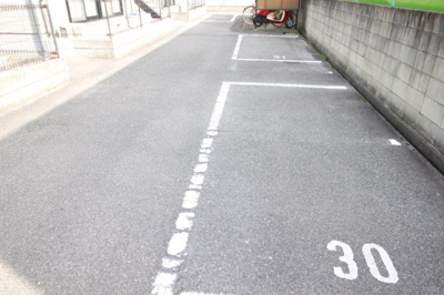 【駐車場】 | センシリティピカルⅠB棟