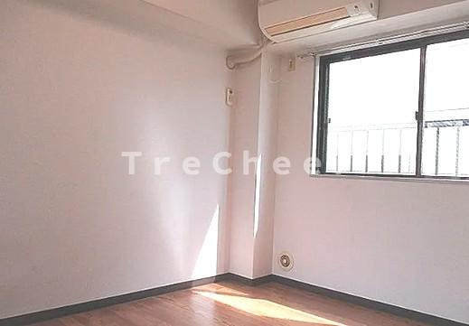 メゾンブランシェの居間・リビング