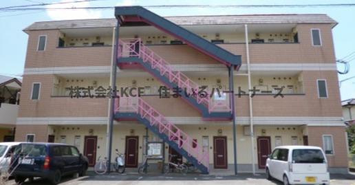 コンバーチブルの駐車場|カースペースがあります