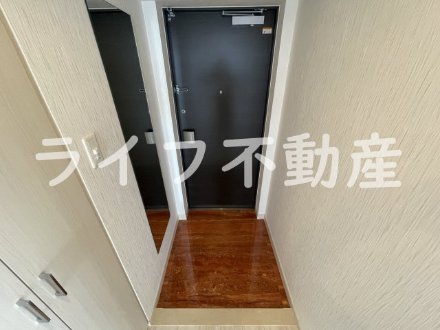 プレジオ永和ASIANの玄関|きれいな玄関です