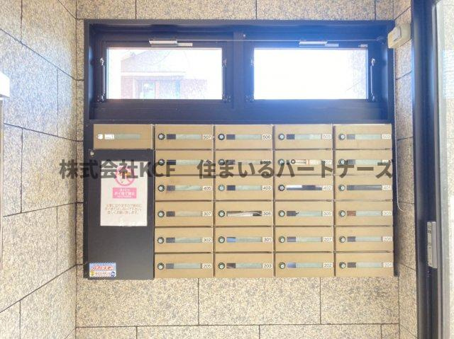プレミール京町のエントランス|清潔なエントランスです