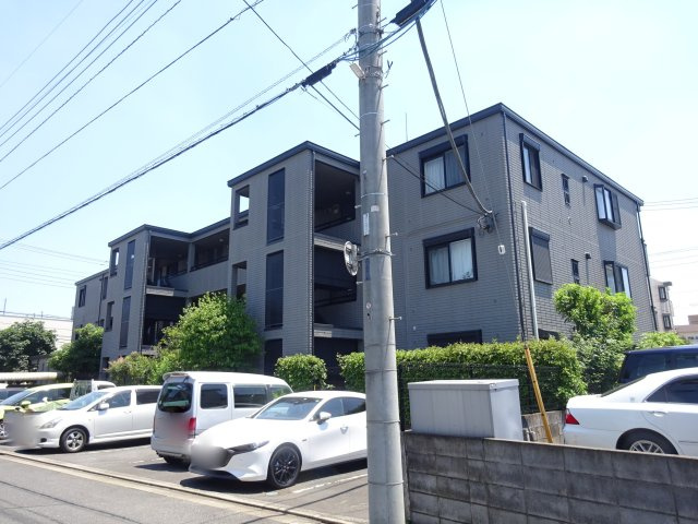 リスト・メゾン南浦和の外観