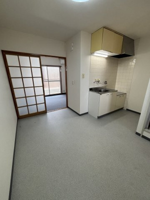 【居間・リビング】 | 田代ハイツ