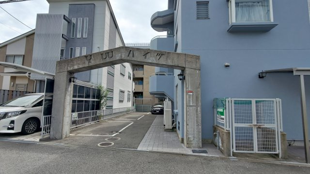 Yuuハイツのエントランス