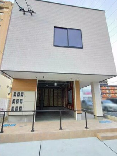 栗美ビル店舗