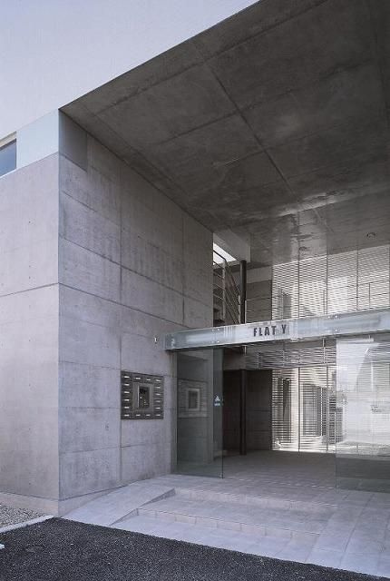 ＦＬＡＴ　Ｙのエントランス